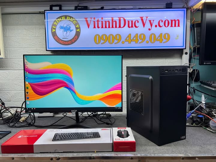 Xeon 1226v3-R8D3-SD256-LCD 24